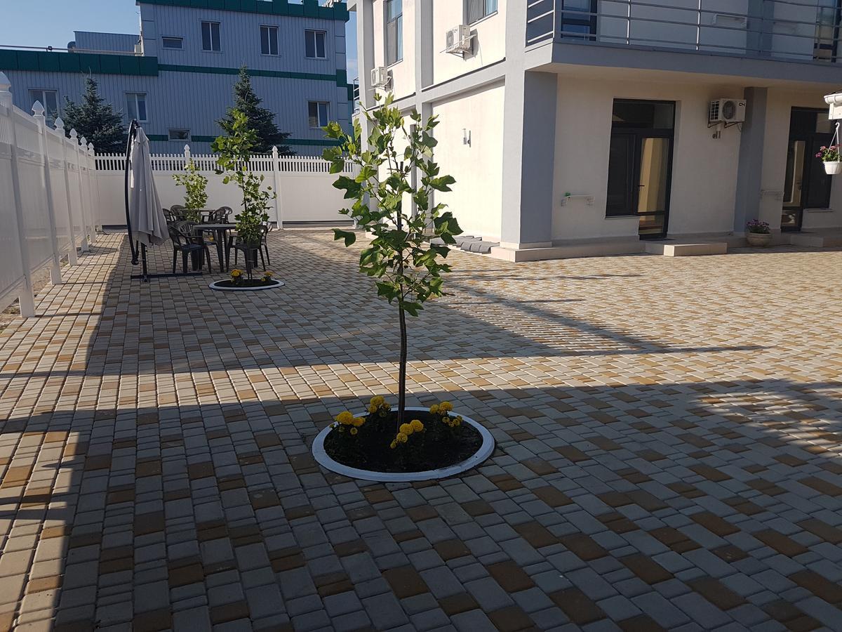 Aleksandriya Hotel Csornomorszk Kültér fotó